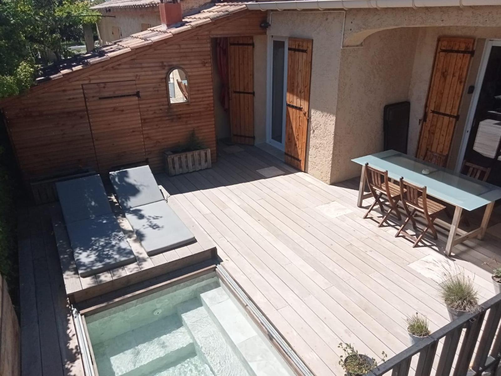 Le Mas De La Joelette Vedene Exterior photo